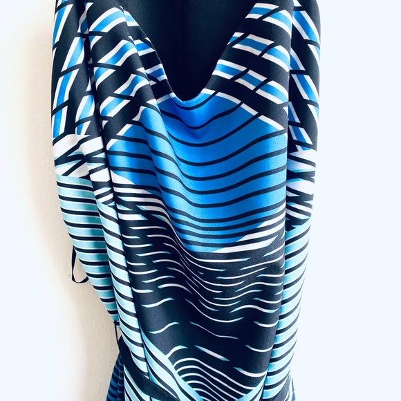 Felicity & Coco Heidi Geoprint Dress - Picture 3 of 4